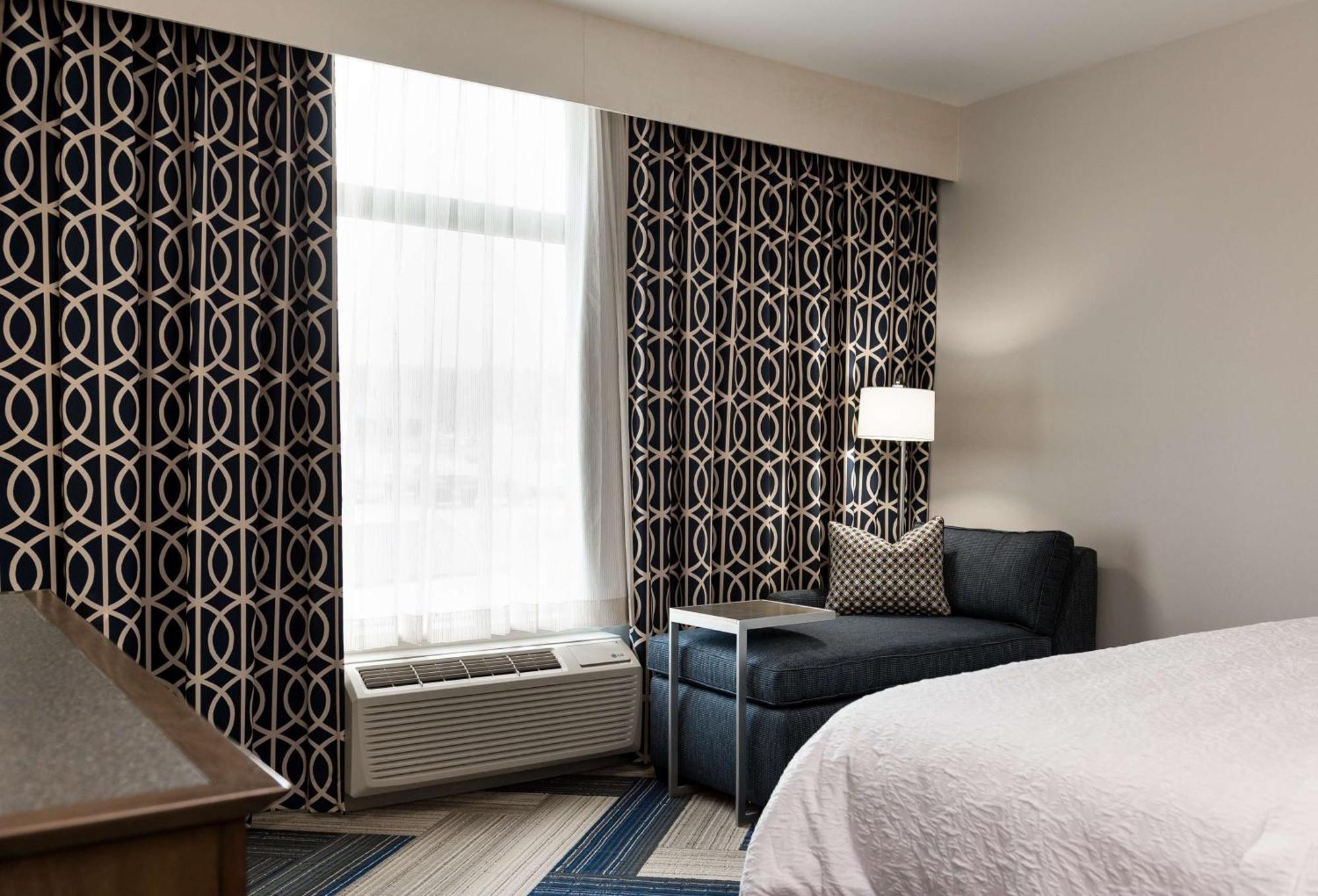 Hampton Inn And Suites La Crosse Downtown Esterno foto
