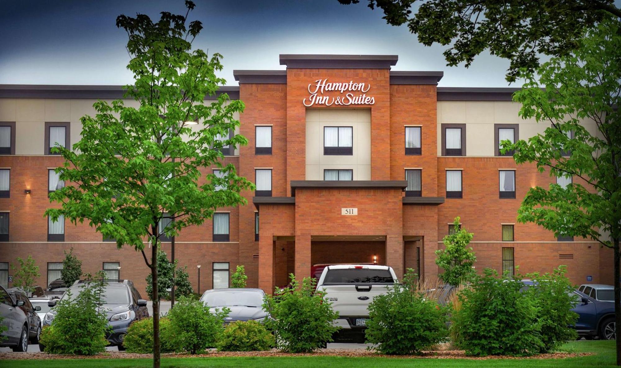 Hampton Inn And Suites La Crosse Downtown Esterno foto